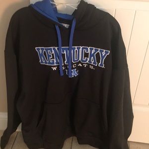 UK Wildcats sweatshirt